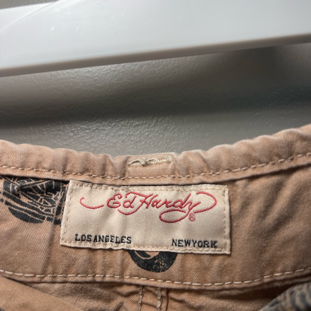 ED HARDY Printed Brown Cargo Shorts Size 34 - Picture 4 of 7